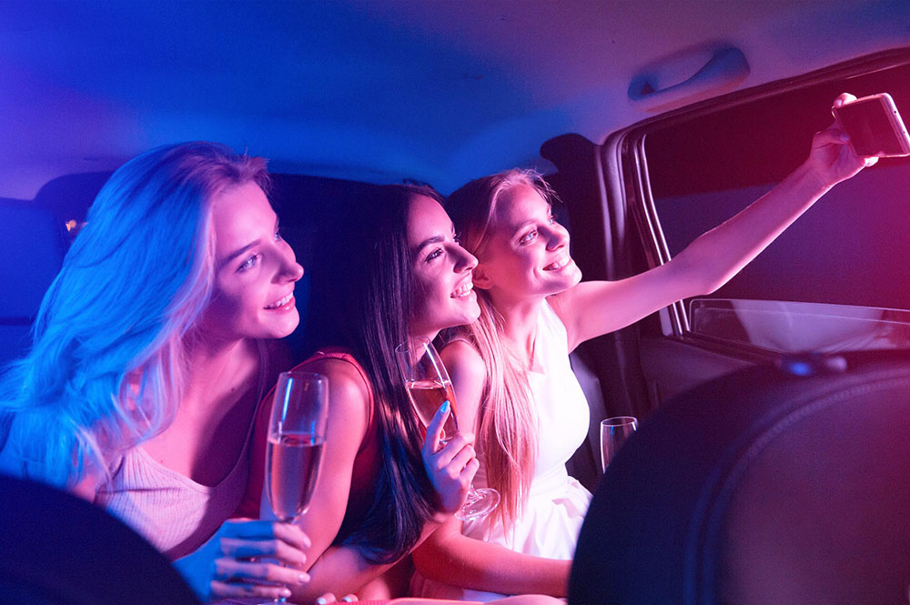 Mesa, AZ Quinceanera Limo Service